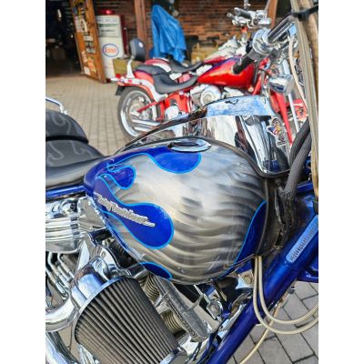 Harley-Davidson CVO Softail Springer 2009  – Niebieski Płomienie